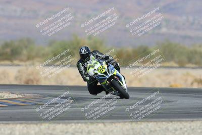 media/Dec-08-2024-CVMA (Sun) [[267e5a7075]]/Race 2-Amateur Supersport Open/